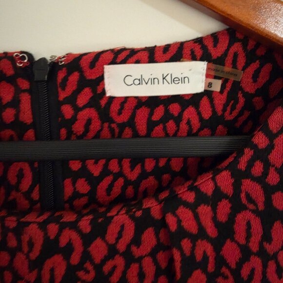 Calvin Klein Women’s Red & Black Animal Print Sheath Dress - Picture 2 of 4